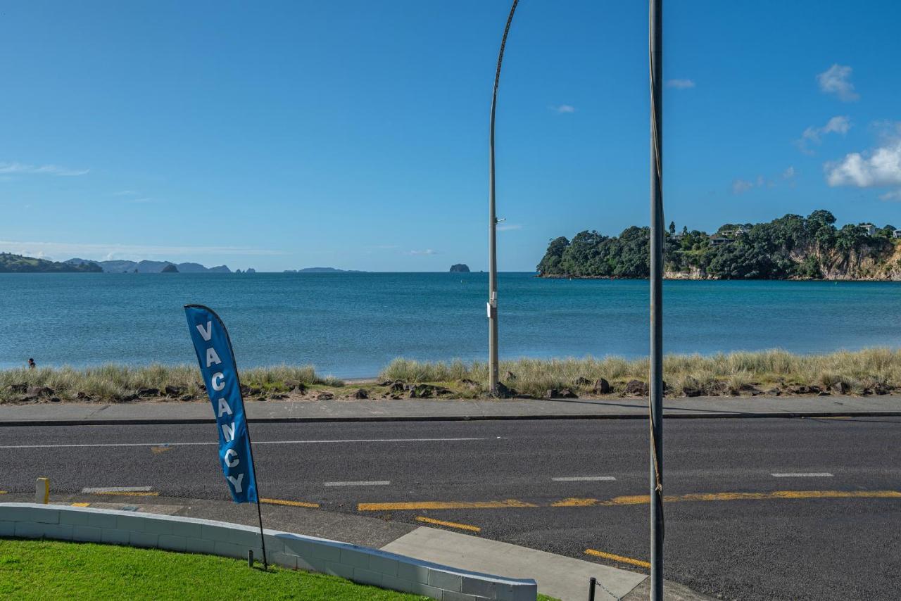 Waterfront Apartments Whitianga Exteriör bild
